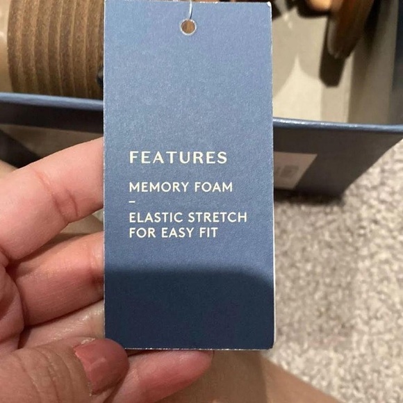 UNIVERSAL THREAD Elegant Tan Block Heel Sandals NWT SIZE 11 - Picture 4 of 7